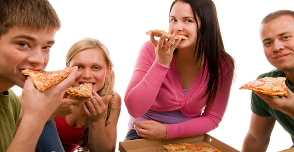Eviter la malbouffe chez nos ados Eviter la malbouffe chez nos ados